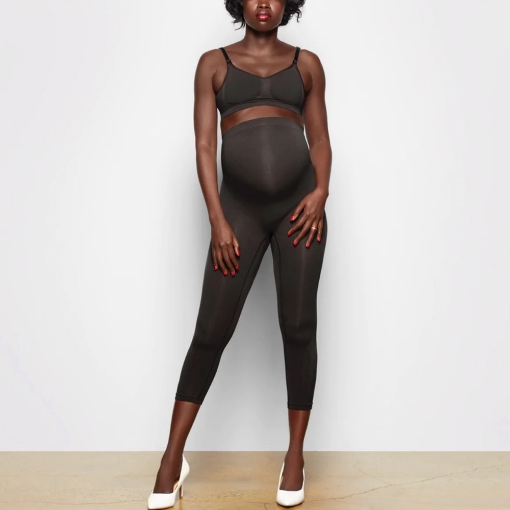 New Skims Maternity Solutionwear Tight in S/M